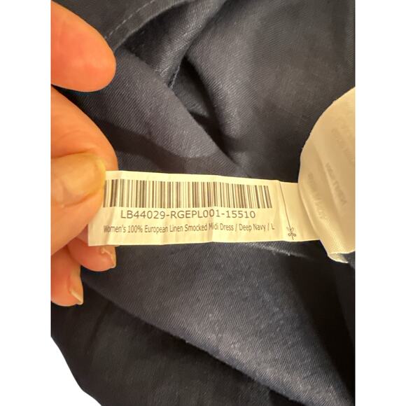 Quince 100% European Linen Smocked Midi Dress Navy Size Large NWT - Picture 6 of 7